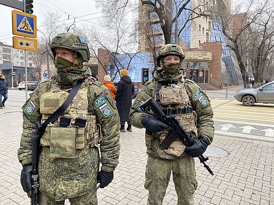 Появились фотографии работы миротворческих сил ОДКБ в Казахстане