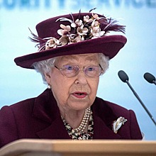 Королева Елизавета II просит прессу держаться подальше от принца Эндрю