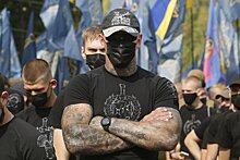 По улицам украинских городов маршируют нацисты