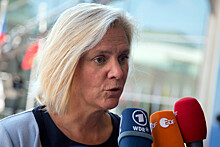 Первая женщина на посту премьера Швеции Андерссон подала в отставку через несколько часов