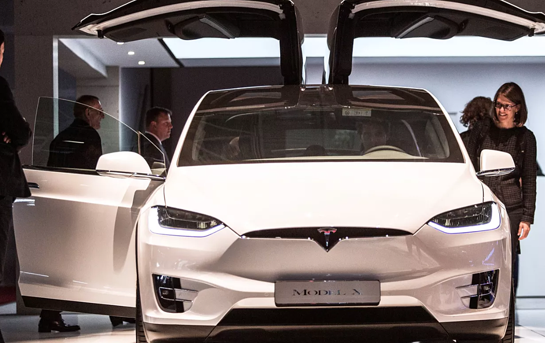 Tesla отзовет 130 тысяч электромобилей из-за проблем с процессорами