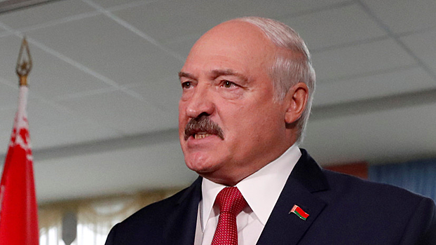 Лукашенко: "Белоруссия не собирается бежать от России"