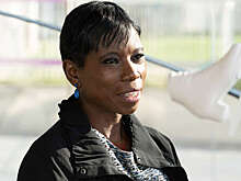 Чемпионка Европы по фигурному катанию Бонали лишилась наград после ограбления