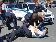 УМВД прокомментировало потасовку с участием полицейских на ярмарке в Орле