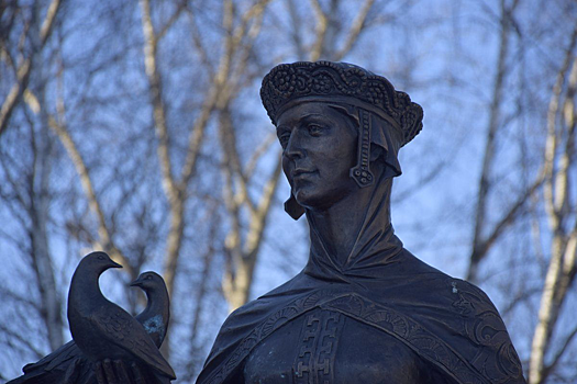 Экс-мэр Нижнего Новгорода предложил создать памятник женщине-учителю