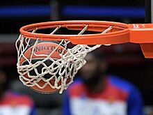 Форвард "Клипперс" Ленард перенес операцию на крестообразной связке