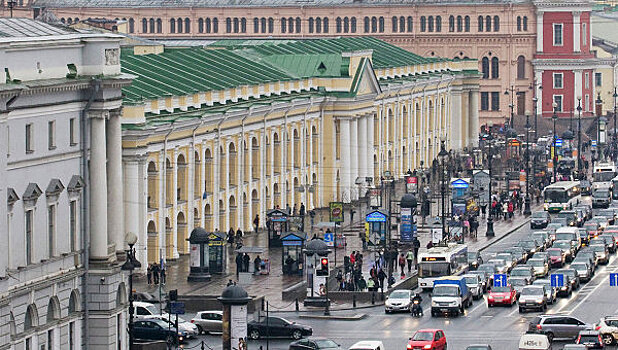 В Петербурге заработали новые ограничения из-за пандемии
