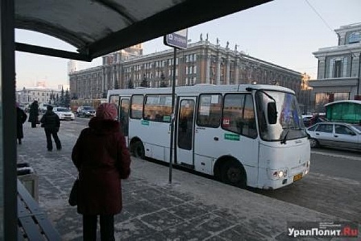 Частные перевозчики Омска будут возить пассажиров по новым правилам