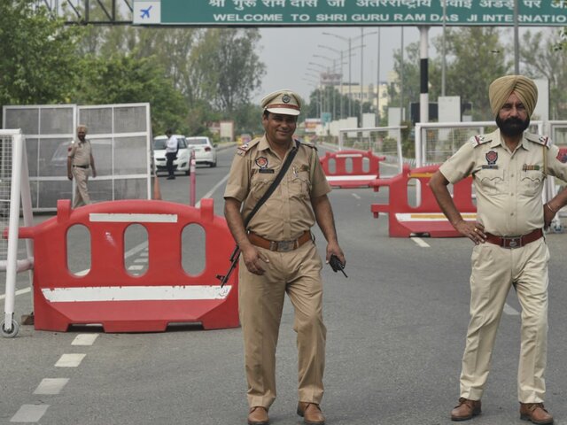 Посольство РФ напомнило о временном закрытии аэропортов в ряде штатов Индии