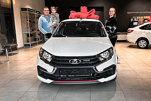 Первые Lada Granta Sport выдают покупателям: «живые» фотографии