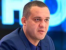 Российский боксер не увидел смысла в участии в соревнованиях без флага страны