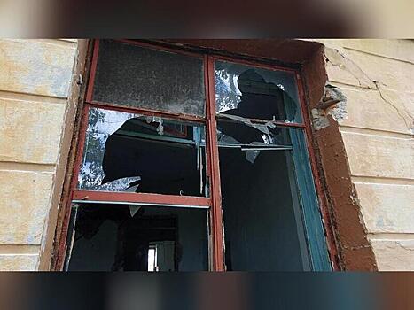 Власти предложили направить на установку окон в школе Читы 1,2 миллиона рублей