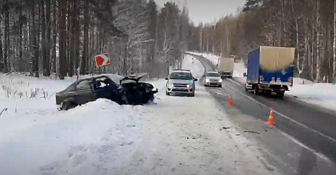 Пенсионерка погибла в аварии с двумя «легковушками» в Нижегородской области