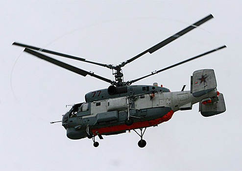 Корвет «Совершенный» принял на борт вертолёт Ка-27