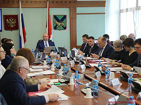 Приморские депутаты обсудили реализацию основных госпрограмм