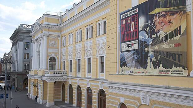 Молодежный театр на Фонтанке во главе с Семеном Спиваком первым открыл сезон в Петербурге
