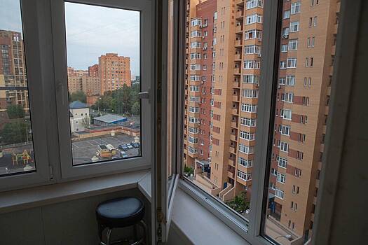 Россиянам перечислили сложные в продаже квартиры