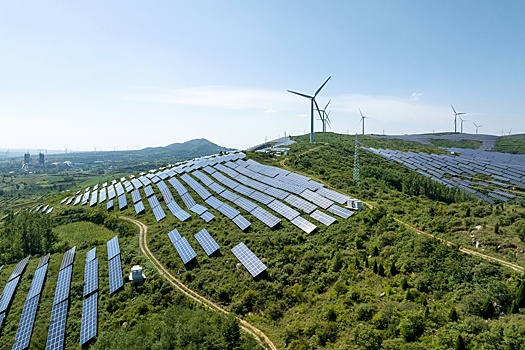 Ветровые и солнечные установки вышли на первое место по выработке энергии в КНР