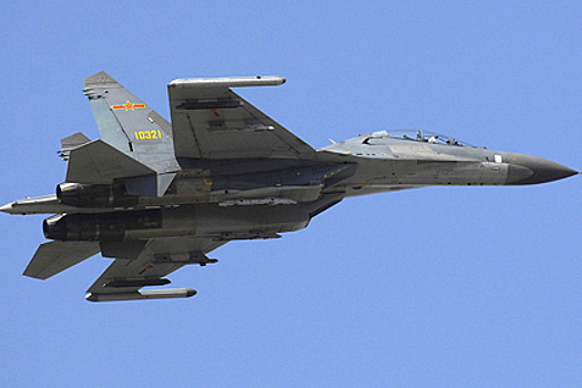 В Китае испытали клон Су-27