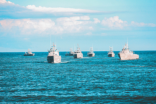 Каспийский флот подняли по тревоге