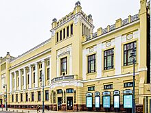 На портале «Узнай Москву» опубликовали маршрут к 110-летию со дня рождения Константина Симонова