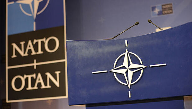 Эксперт оценил угрозу от кораблей НАТО в Черном море