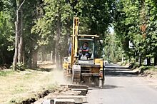 Дорожники пожаловались на водителей, которые мешают работать