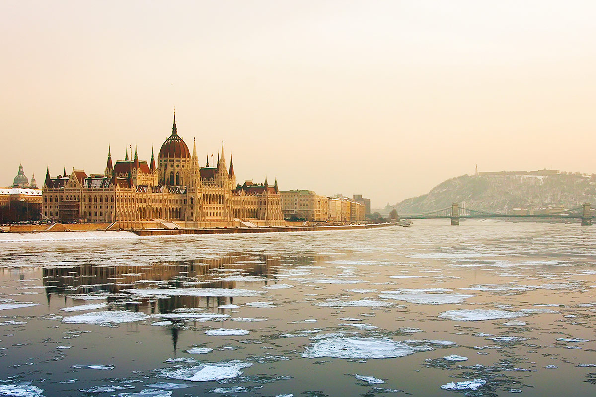 Венгрия, Европа