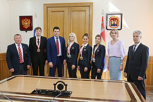 Антон Алиханов поздравил калининградских сурдлимпийцев