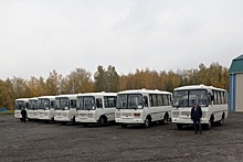 В районы Новосибирской области до конца 2023 года поступят более 200 автобусов