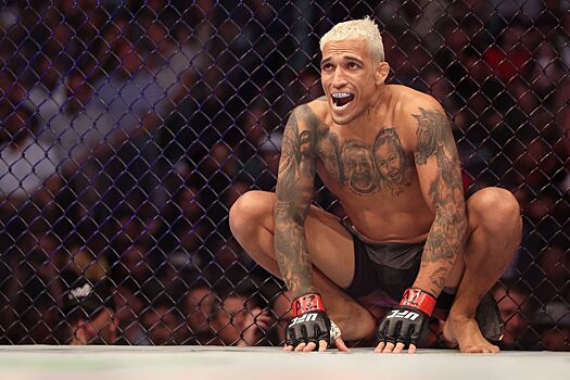 Оливейра назвал лучшего бойца года в UFC