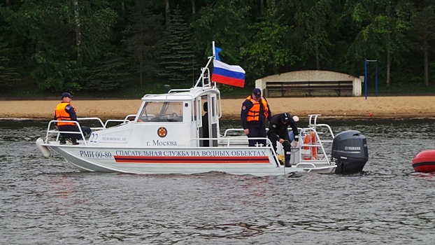 Столичные спасатели провели тренировку в Серебряном бору