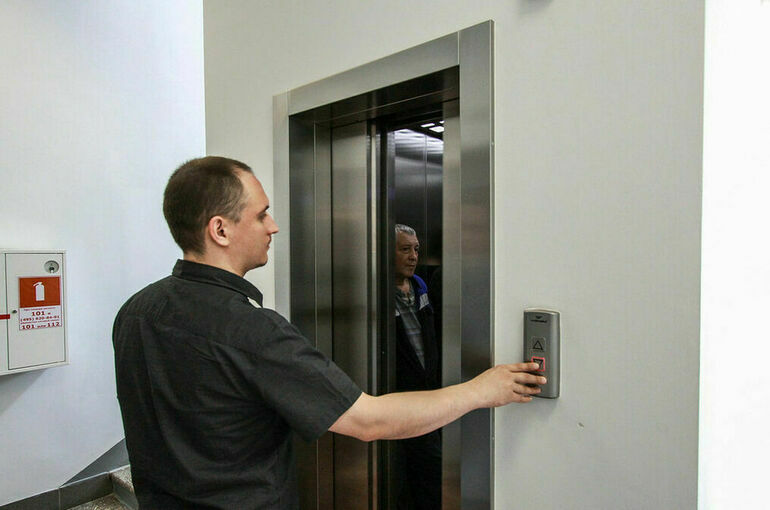 Ростехнадзору вернут контроль за безопасностью лифтов в жилых домах