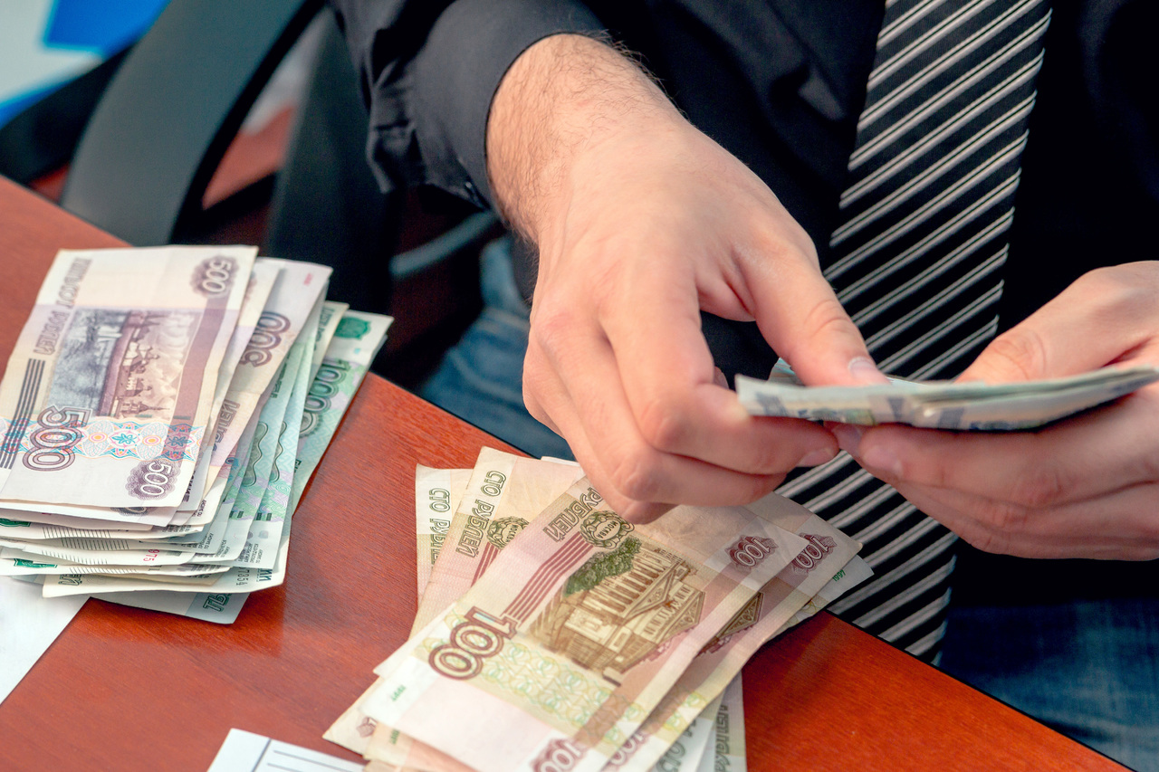 Кемеровские экс-чиновники попали под суд по обвинению в мошенничестве на 21 млн рублей