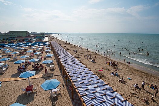 Пора на море: золотые пляжи Каспия ждут и зовут
