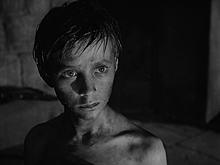 Парижский кинотеатр получил угрозы из-за показа российских фильмов