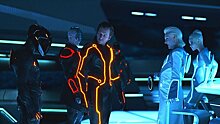 В Сеть выложили первый кадр «Трон 3» — фильм выйдет в 2025 году