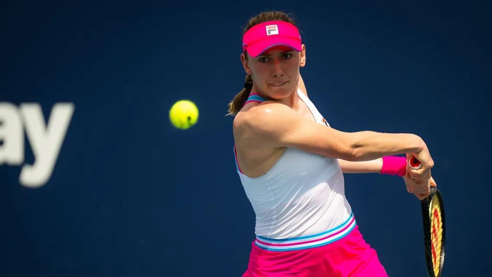 Россиянка Александрова вышла в финал теннисного турнира в Нидерландах