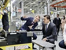 Директора российского завода Mercedes наградили орденом