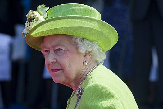 Опрос: Большинство британцев хотят, чтобы будущим королем стал принц Уильям