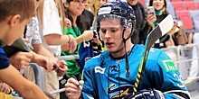 «Мичков стал значительно сильнее в игре при обороне, для НХЛ это очень важно» — Кокорев