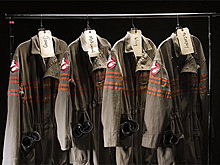 Режиссер показал костюмы охотниц за привидениями