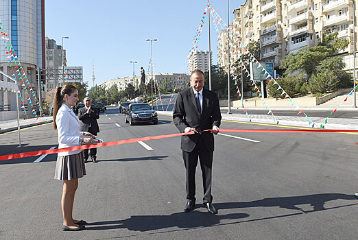Президент Ильхам Алиев — на бывшей "Советской"