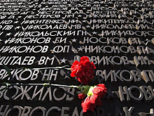 В столице Среднего Урала вновь зажгли «Свечу памяти»