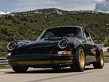 Очень черный рестомод Porsche 911 продают за 326 тысяч долларов