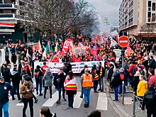 МВД Франции: участие в протестах против пенсионной реформы приняли 615 тыс. человек