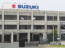 Продажи Suzuki в Японии выросли впервые за последние 10 месяцев