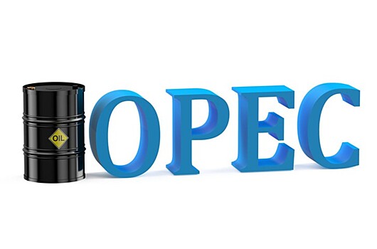 Страны ОПЕК+ в августе выполнили соглашение о сокращении добычи нефти на 136%