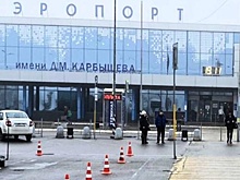 Самолет с фигуристами академии Плющенко не смог приземлиться в Омске