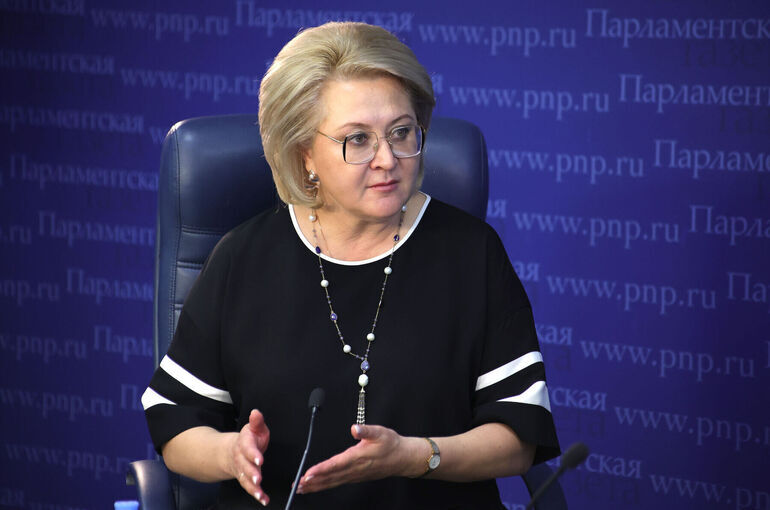 Сенатор Гумерова заявила о необходимости единого закона для индустрии детских товаров